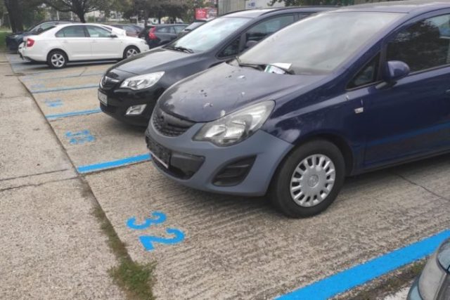 Mesto Bratislava vyhlasuje súťaž na nový informačný parkovací systém