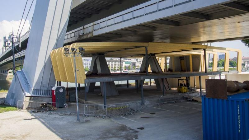 Stavbu pod Mostom SNP riešime, musí byť vyhlásená architektonická súťaž, tvrdí Vallo