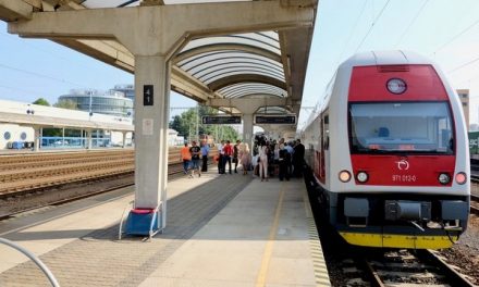 Projekt vysokorýchlostného železničného spojenia Bratislava-Košice by stál okolo 10 miliárd eur, tvrdia analytici