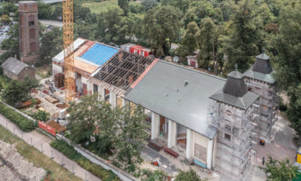 Práce na komplexnej rekonštrukcii Divadla Aréna pokračujú, opravy vyjdú napokon viac ako 9 miliónov eur