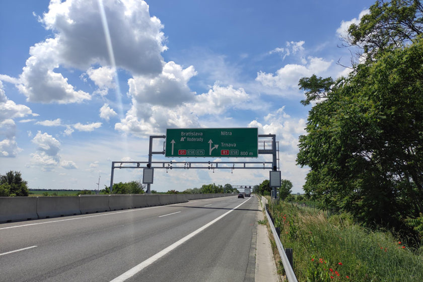 Západná D1 sa zaradila k najmodernejším úsekom diaľnice na Slovensku
