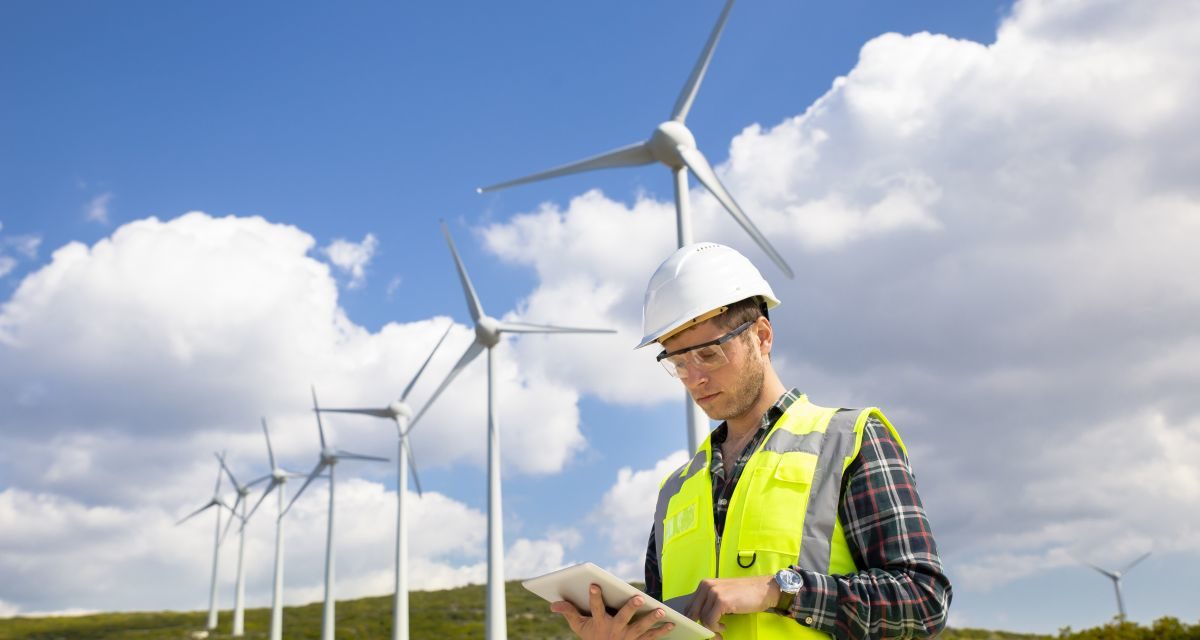 Zelená energia je na vzostupe, z obnoviteľných zdrojov vedú veterné elektrárne